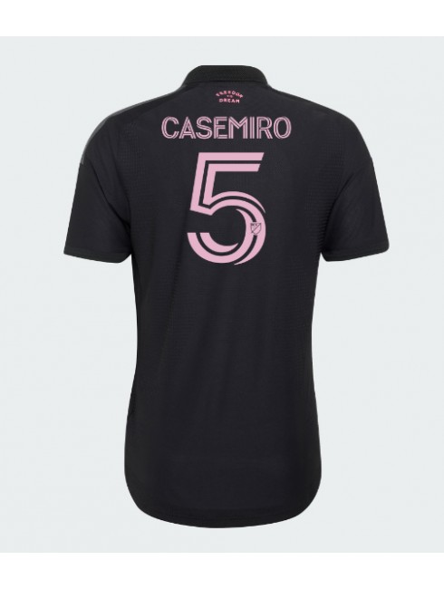 Moški Nogometna dresi replika Inter Miami Casemiro #5 Gostujoči 2026-27 Kratek rokav Moški Nogometna dresi replika Inter Miami Casemiro #5 Gostujoči 2026-27 Kratek rokav
